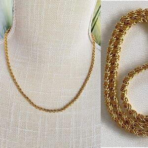 Monet Gold Tone Rope Twist Chian Choker Necklace 17.5"​​​​​​​